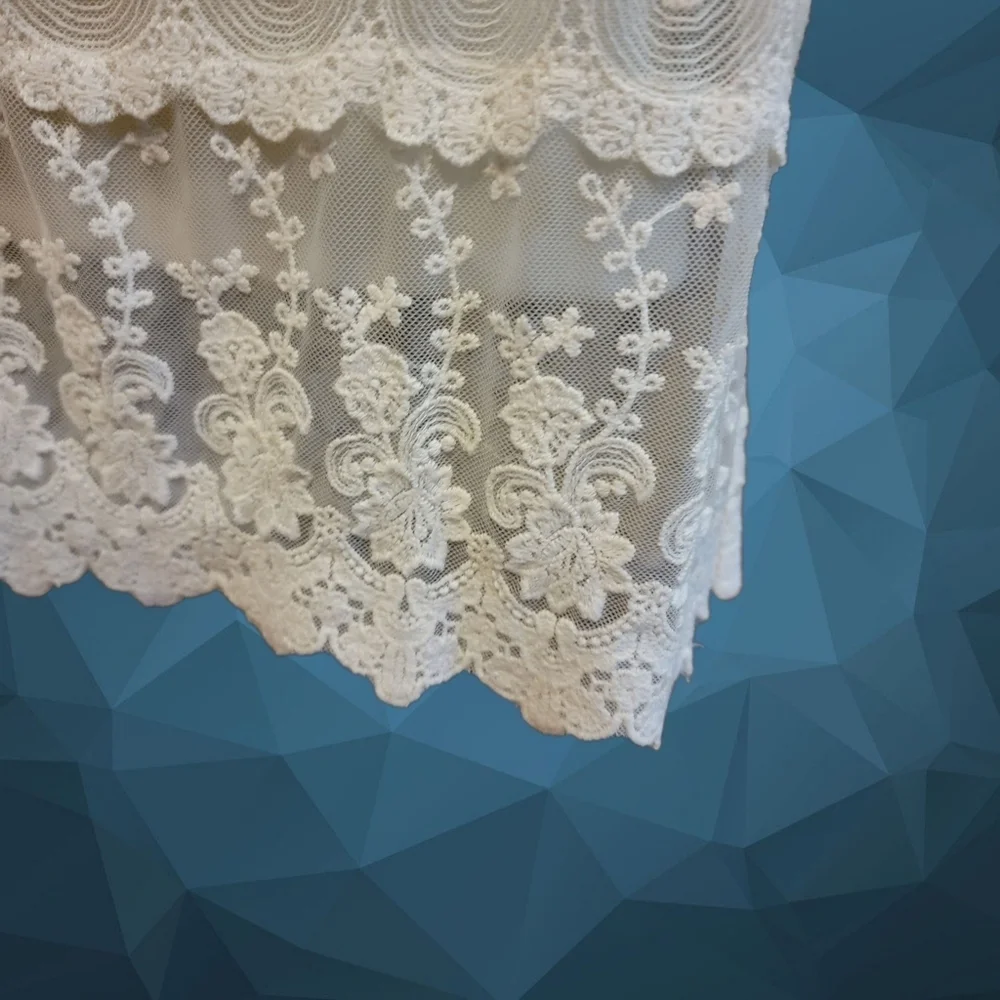 ZARA Cream Sheer Crochet Lace Boho Top Blouse Women’s Size S Floral T04